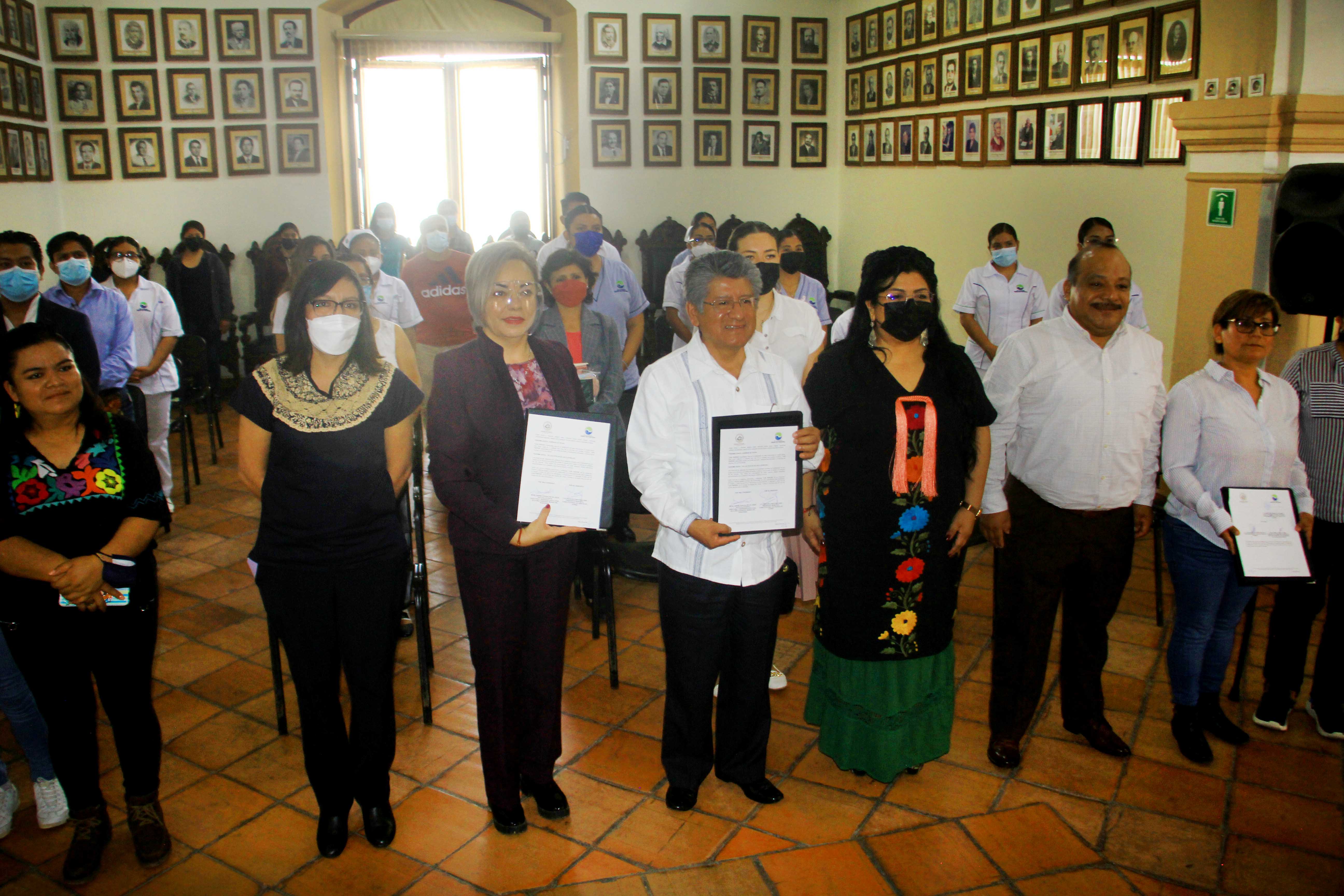 Firman convenio Multiversidad Mundo Sin Fronteras y Ayuntamiento de